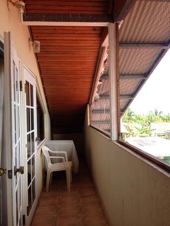 Hotel Posada Los Delfines Bocas del Toro Habitación foto